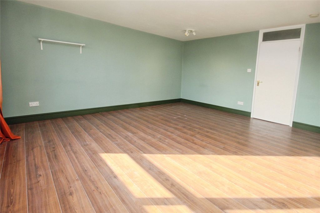 Property photo 2 of 11 Reception Room