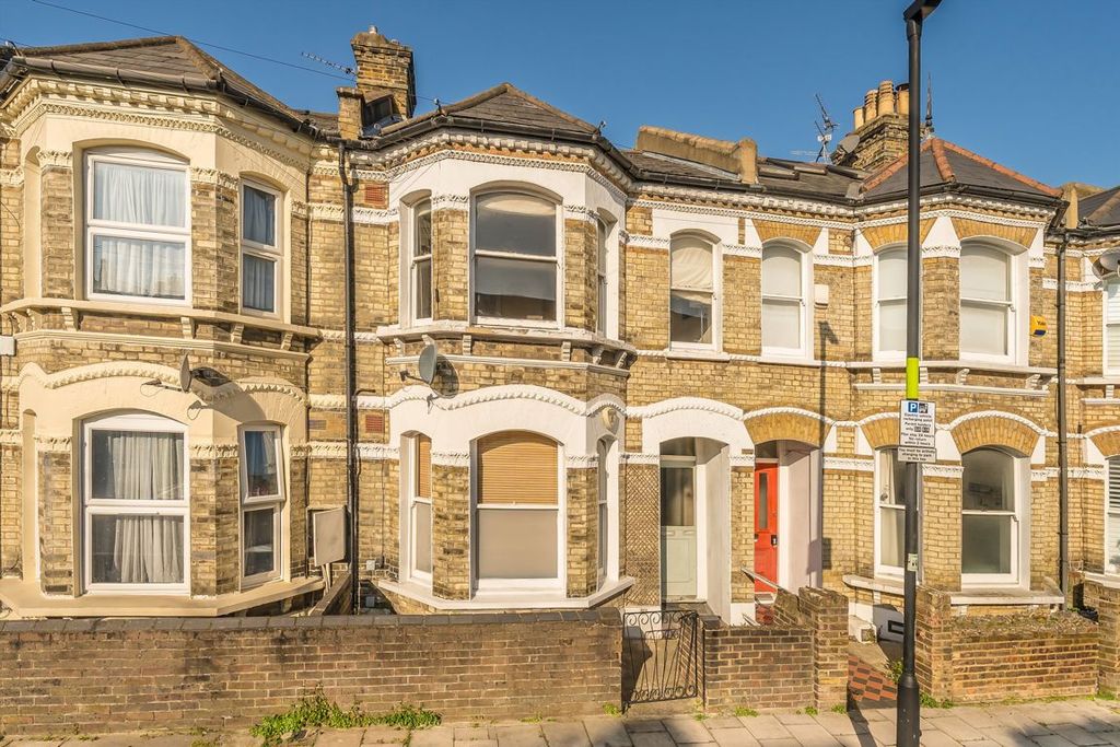 Property photo 2 of 7