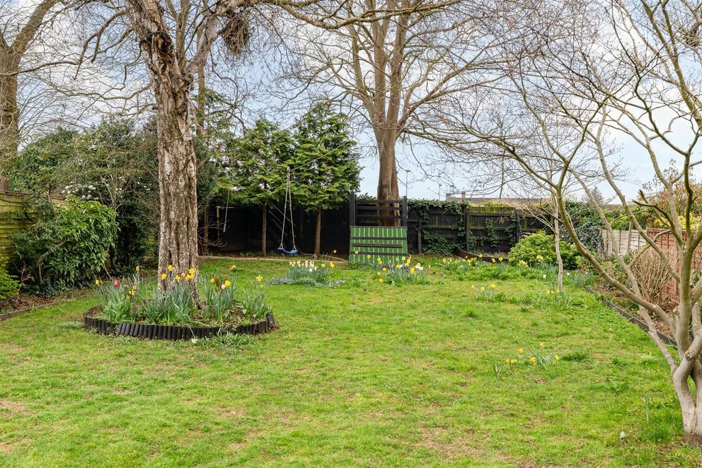 Additional image 47 of 4 bed semi-detached house for saleQueens Hill House, Queens Road, Hertford SG13