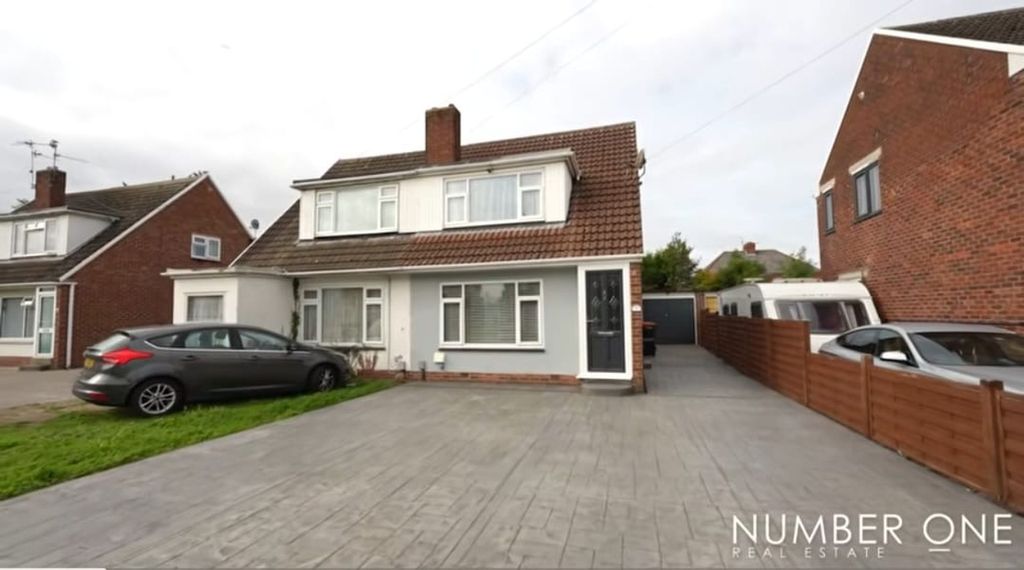 Property photo 1 of 35