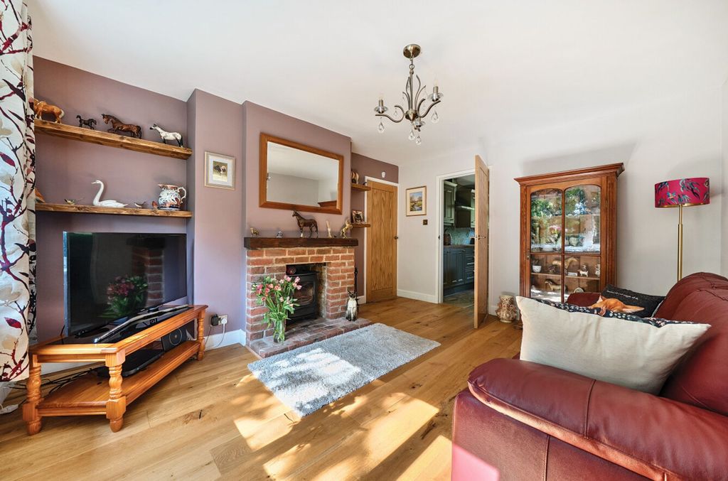 Property photo 2 of 17