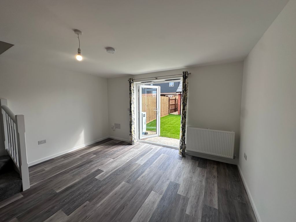 Property photo 3 of 8 View