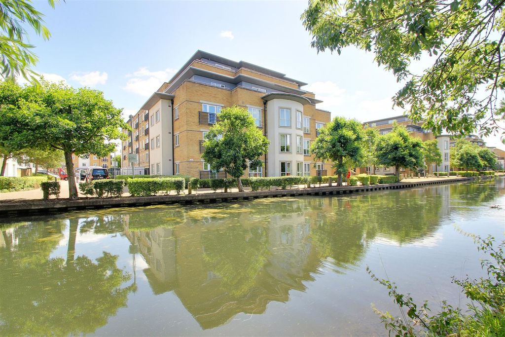 Property photo 1 of 14 External.Jpg