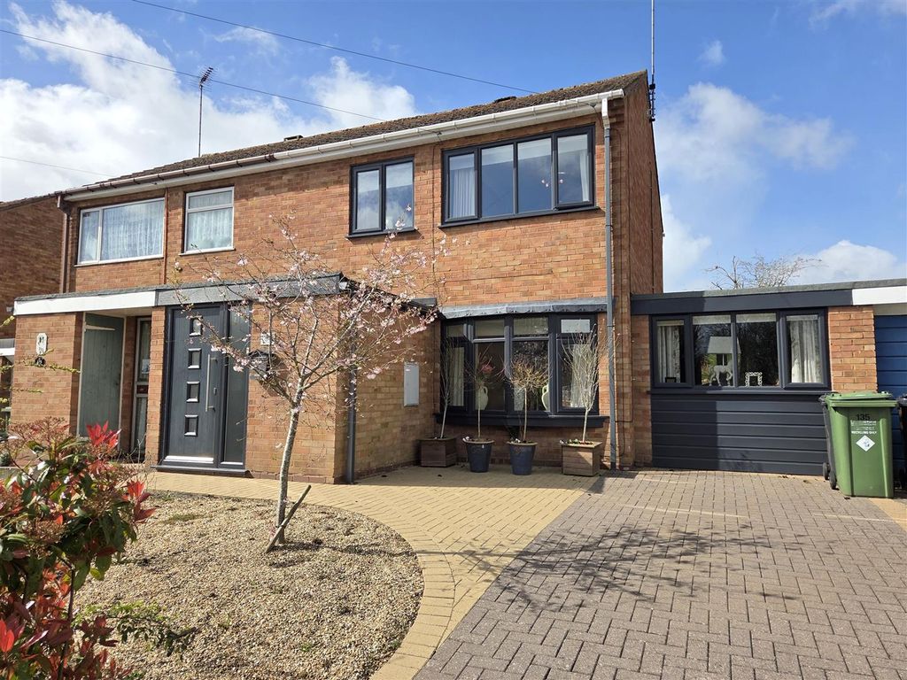 Property photo 1 of 17 135Abbfb.Jpg