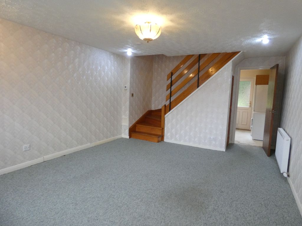 Property photo 3 of 21 Lounge