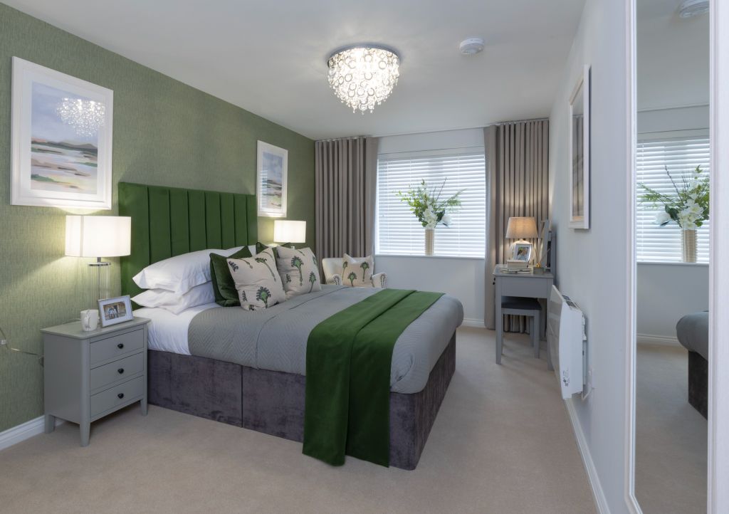 Property photo 2 of 8 Bedroom Room