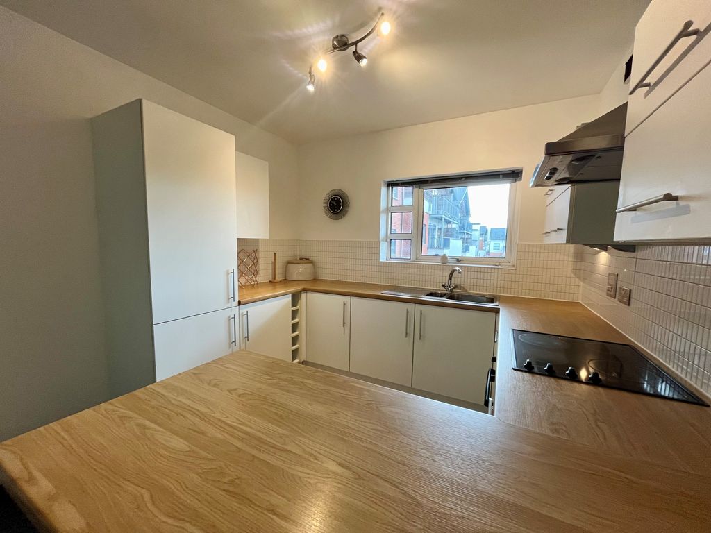 Property photo 3 of 13