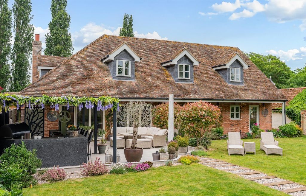 Property photo 1 of 34 Ic16v37Svuoy_Eb6Ke_1Dg.Jpg