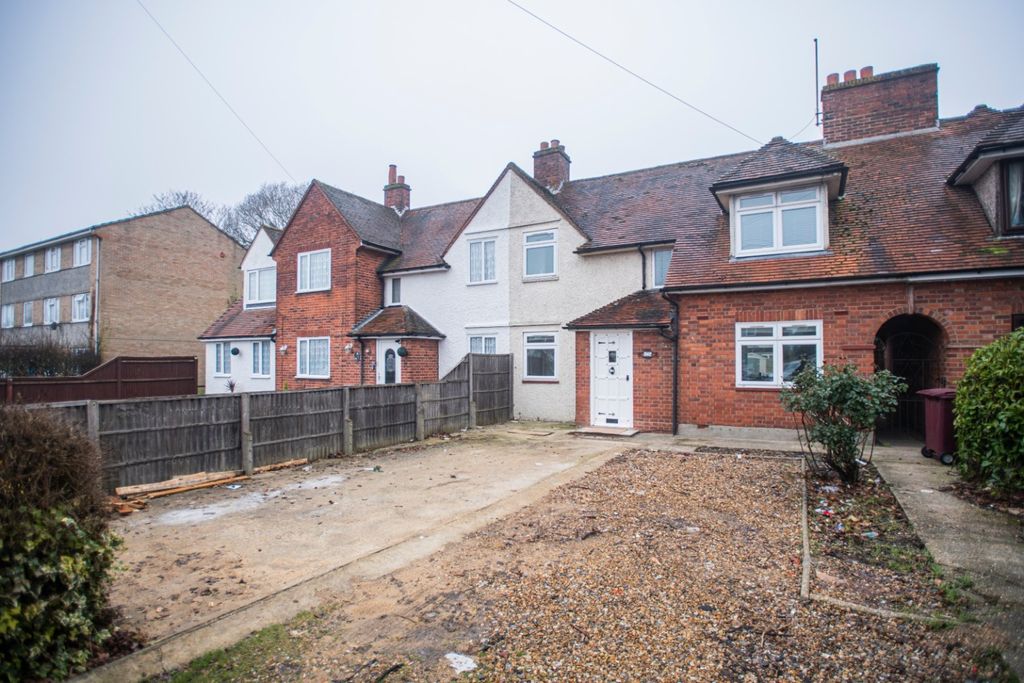 Property photo 1 of 13 4432910