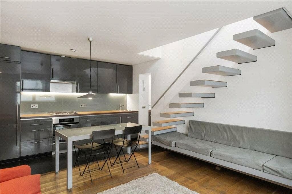 Property photo 1 of 9 A08J300000As7Dkiaz_Cso250140_04.Jpg