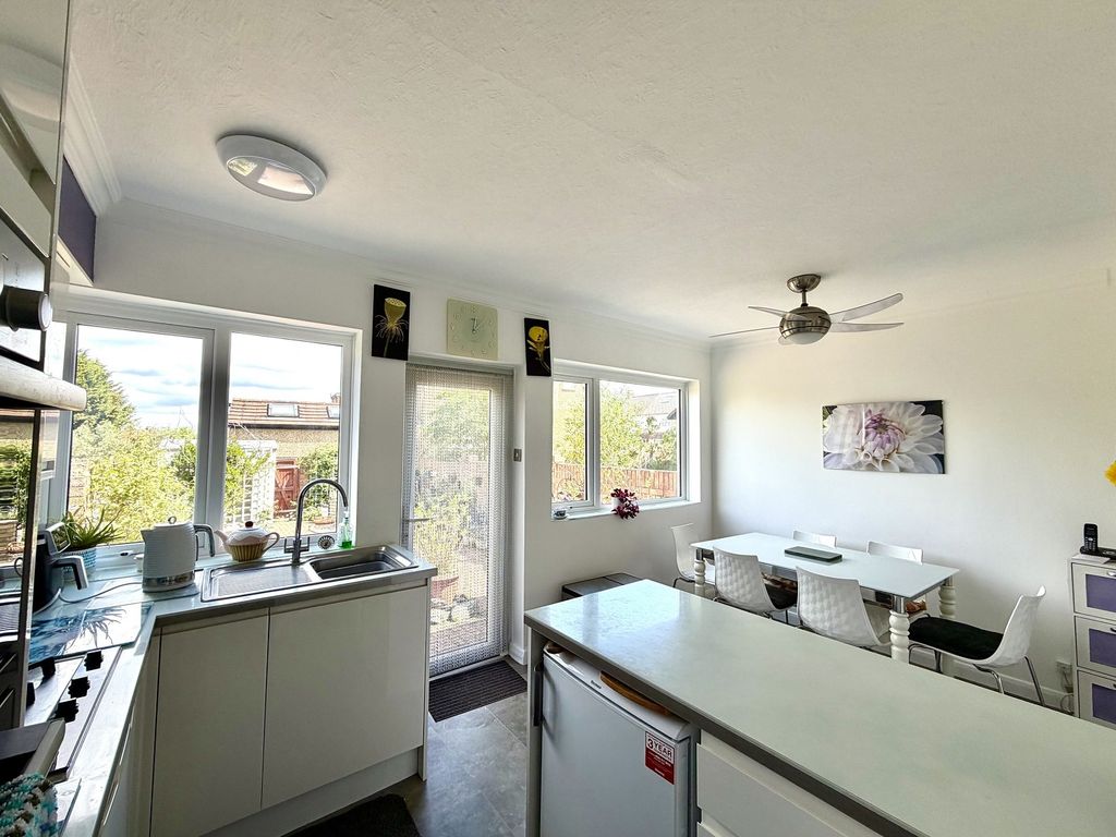 Property photo 3 of 12 Not Specified