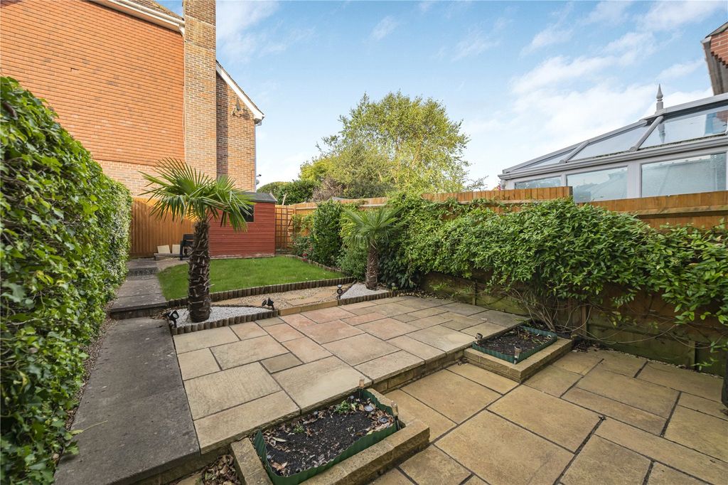 Property photo 2 of 13 Picture No. 11