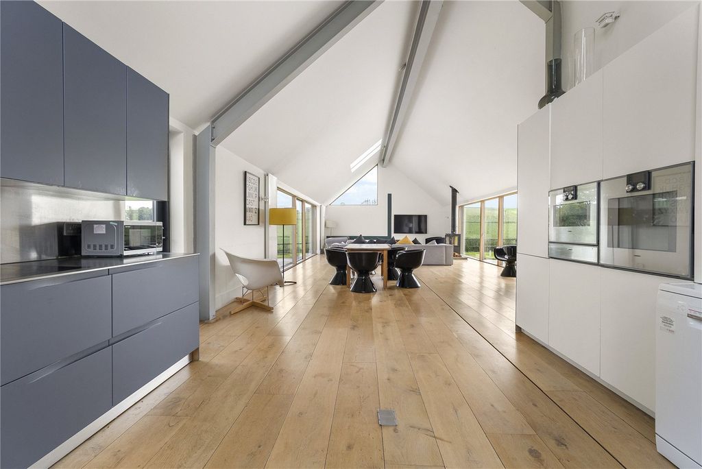Property photo 3 of 35 The Den Dunecht