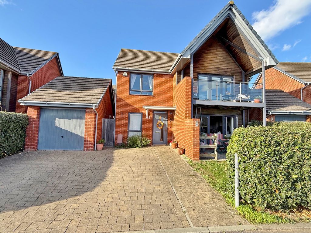 Property photo 1 of 31