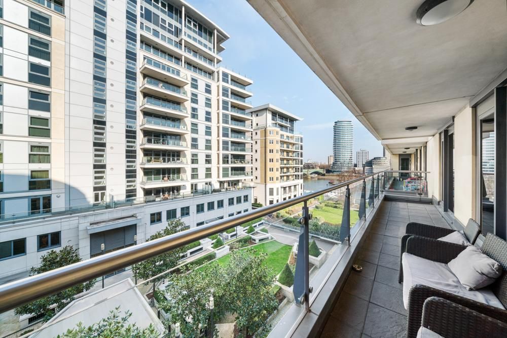Property photo 2 of 12 Flat 30, Marina Point Sw6 2Gx-Lowres-12.Jpg