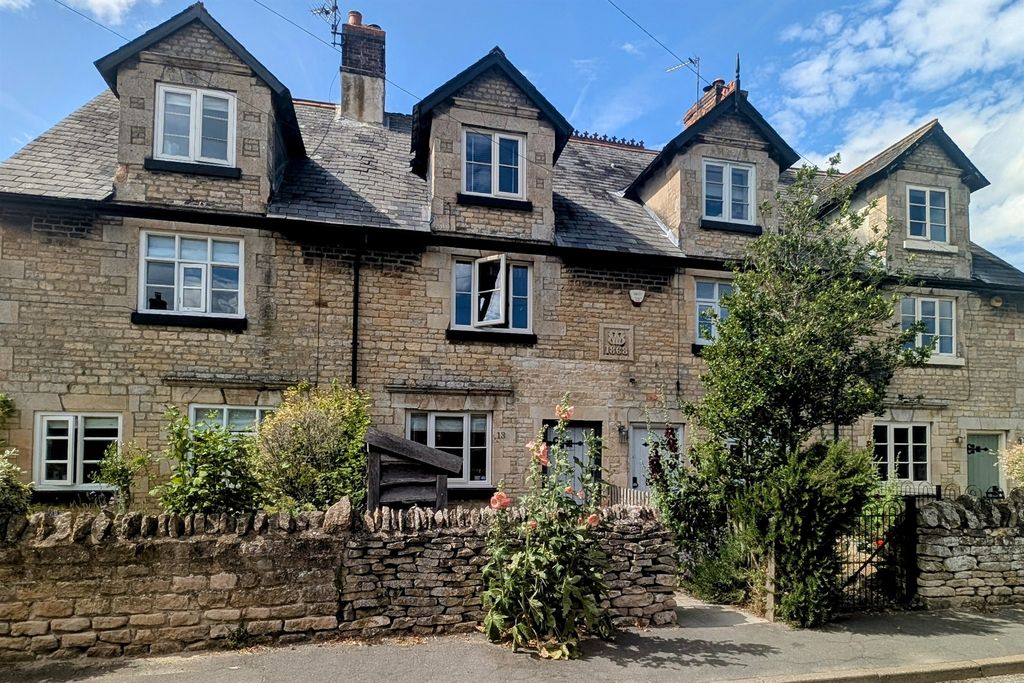 Property photo 1 of 15