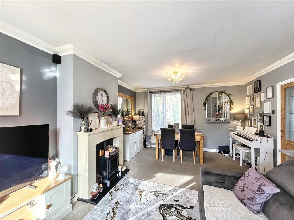 Property photo 2 of 12 Img_4383.Jpg