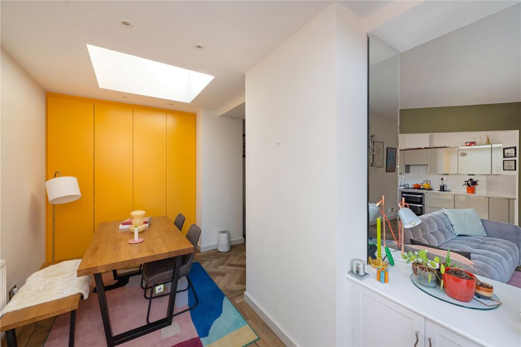 Property photo 3 of 19 Picture No. 12