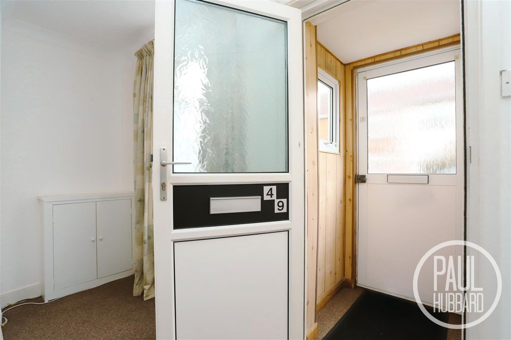 Additional image 4 of 3 bed terraced house to rentSouthwell Road NR33