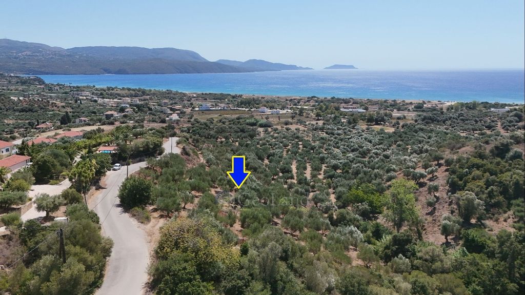 Property photo 2 of 25