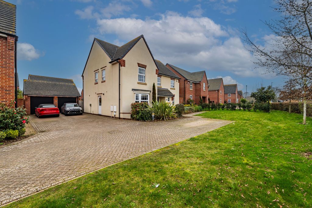 Property photo 1 of 28 Photo 1