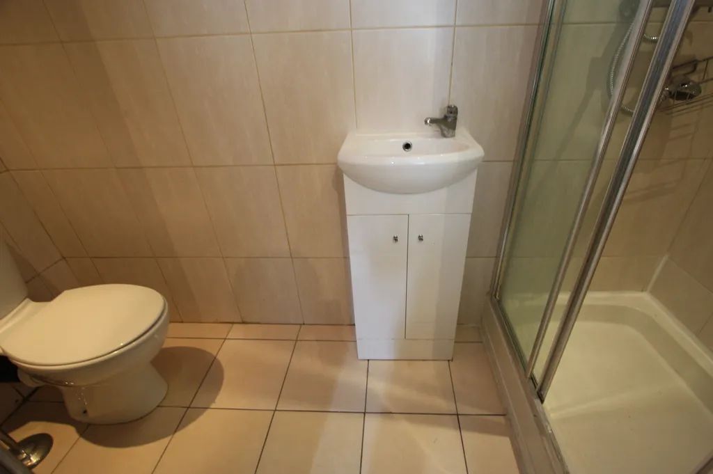 Property photo 3 of 4