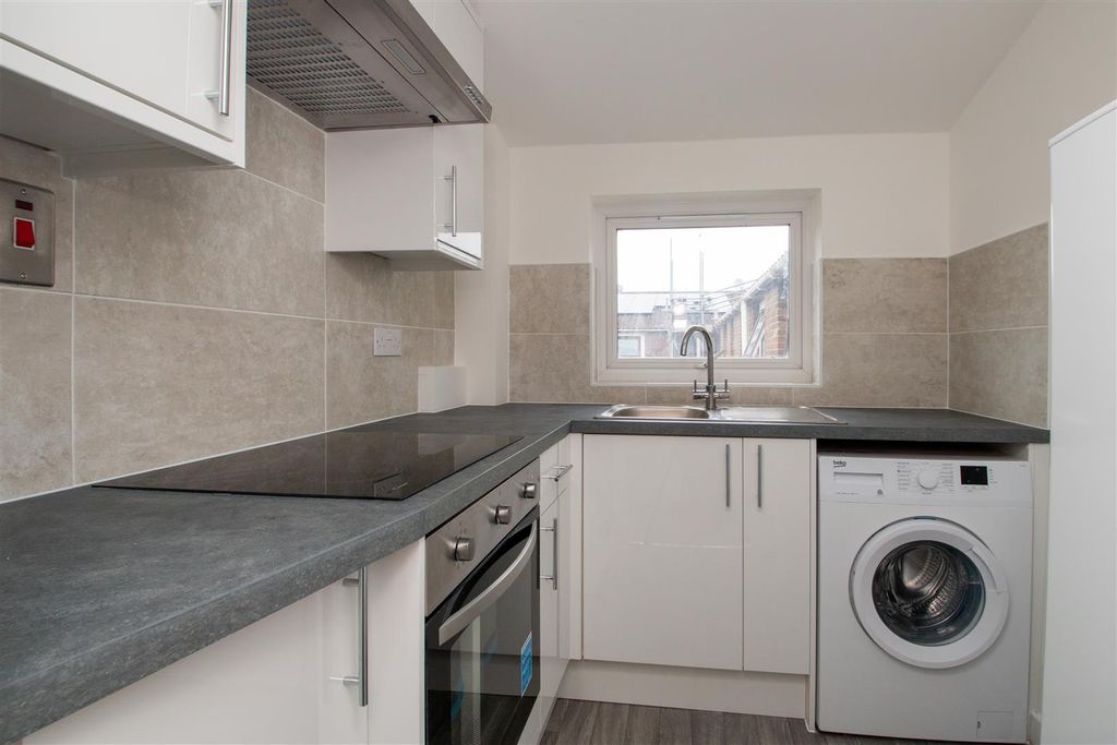 Property photo 2 of 6 64Granby_2.Jpg