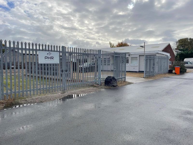 Property photo 2 of 9 Photo 9