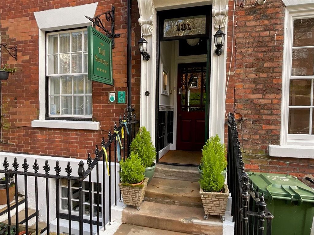 Property photo 3 of 16 2.Jpg