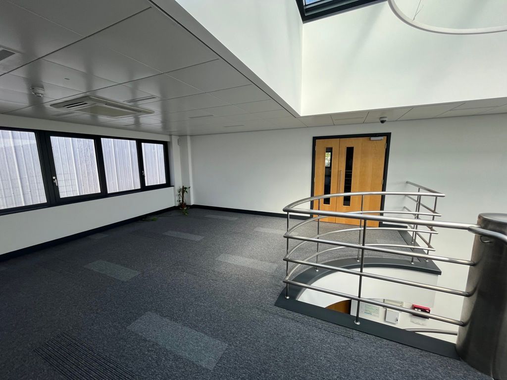 Property photo 3 of 8 Photo 3