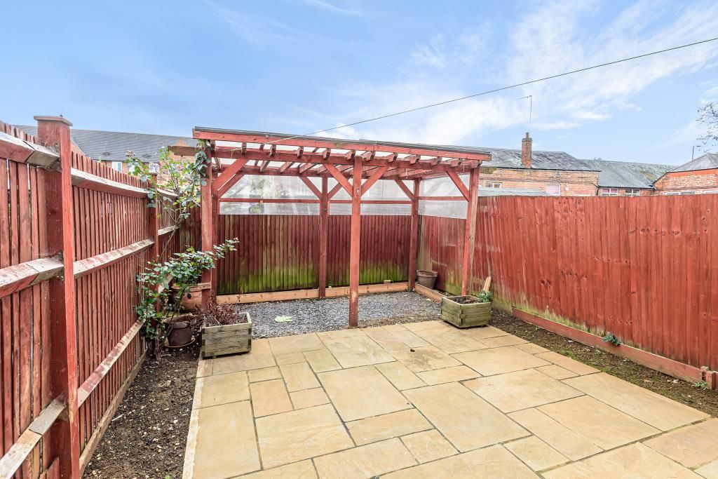 Property photo 2 of 12 Garden View