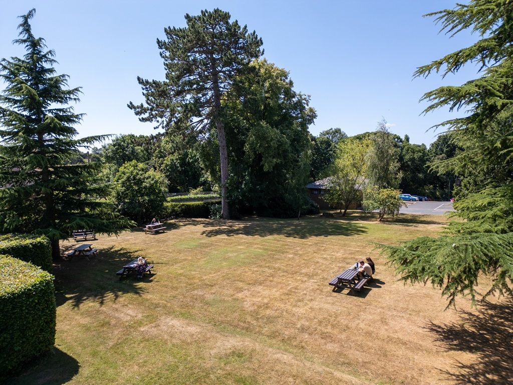 Property photo 3 of 7 Photo 2