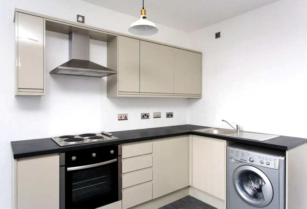Property photo 2 of 4