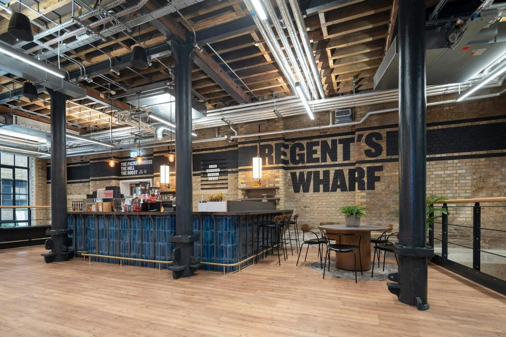 Property photo 2 of 27 Reception