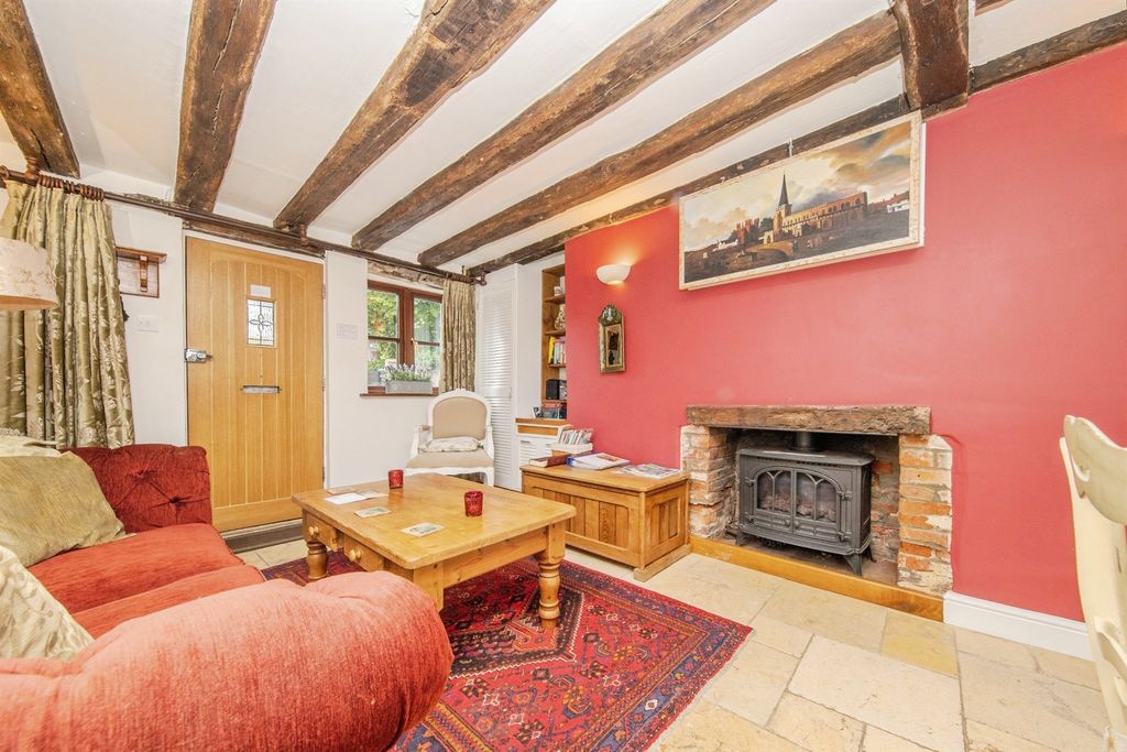Property photo 2 of 18