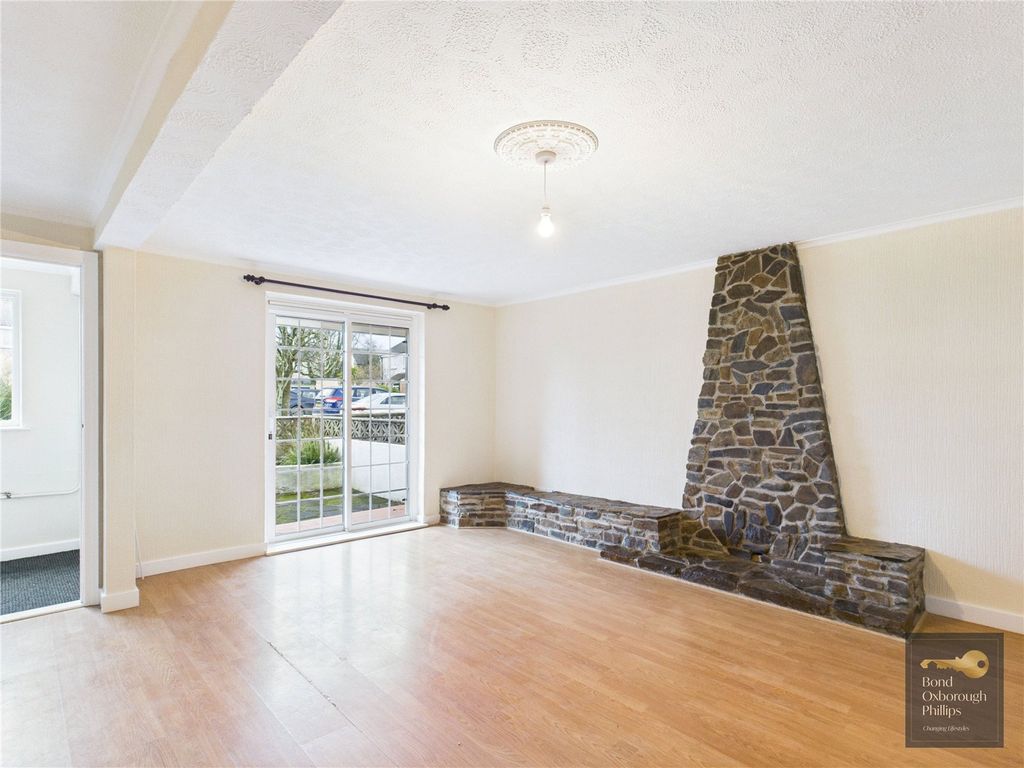 Property photo 2 of 11 Picture No. 01