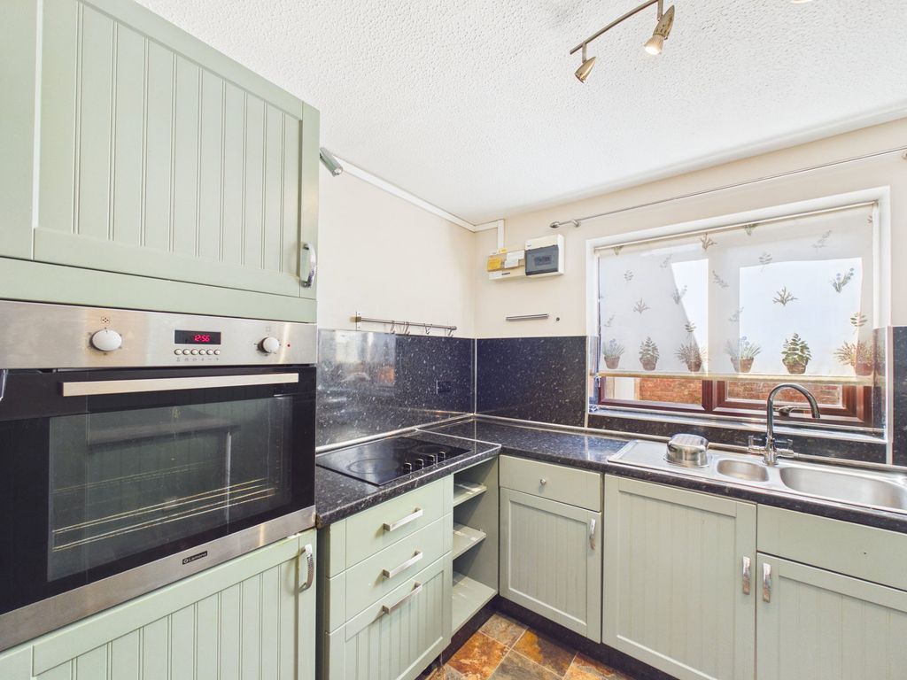 Property photo 1 of 16