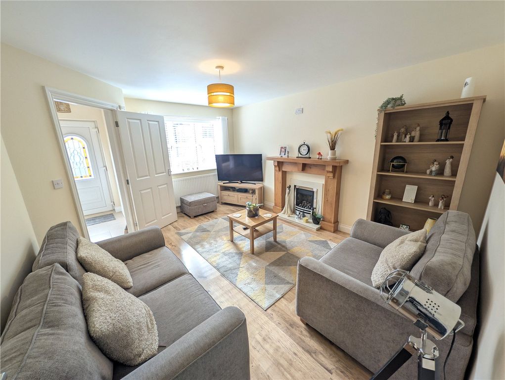 Property photo 2 of 9 Picture No. 04