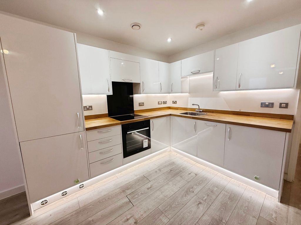 Property photo 2 of 6 Image