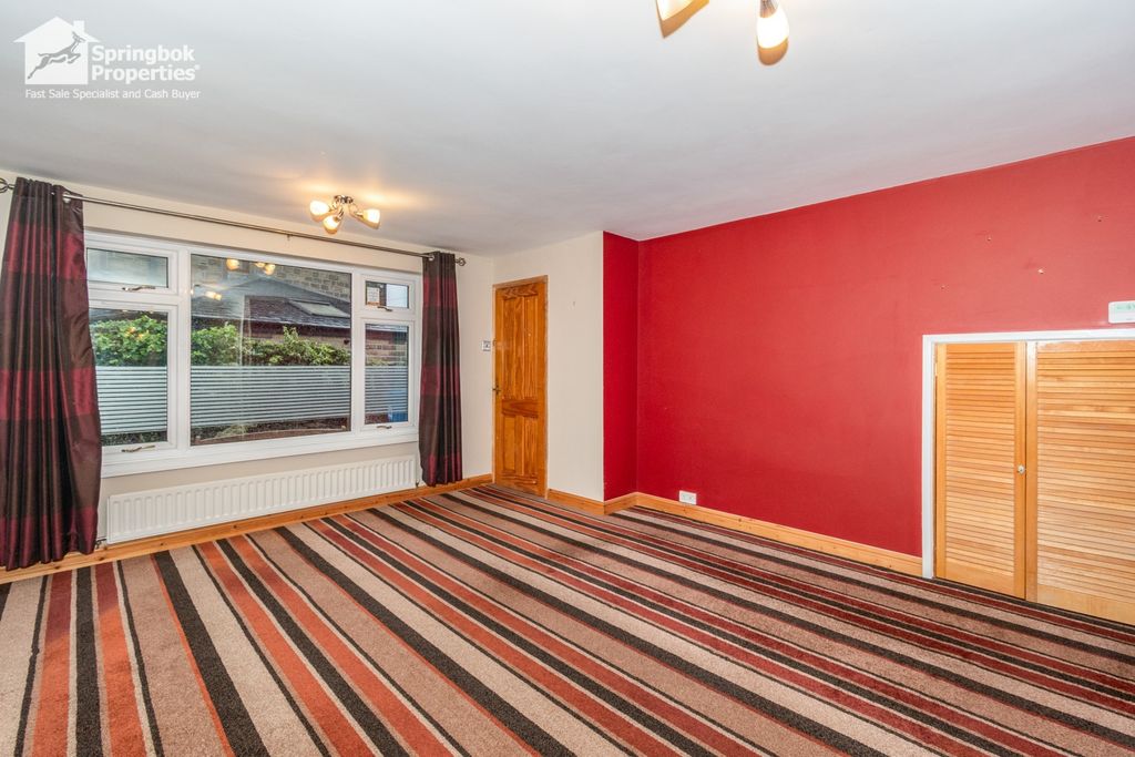 Property photo 2 of 18 1