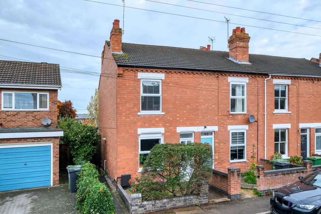 Property photo 1 of 10