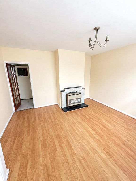 Property photo 2 of 13 Picture No. 08