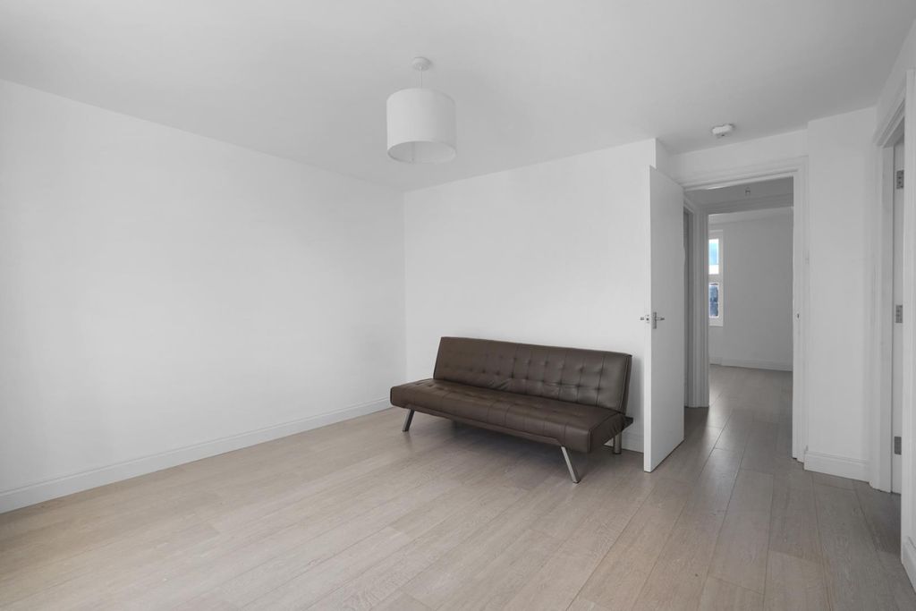 Property photo 3 of 10 Dsc07538.Jpg