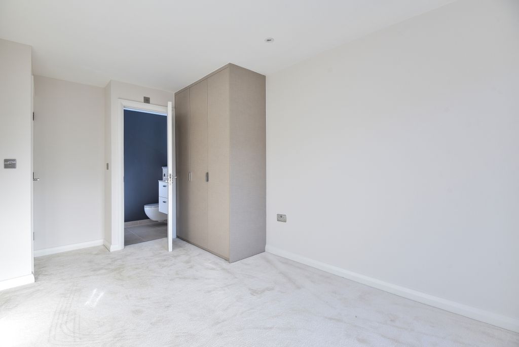 Property photo 3 of 7 244341 (6)
