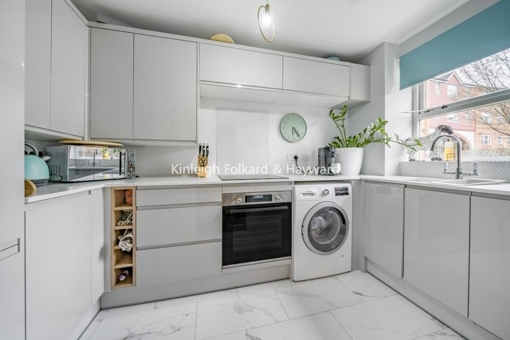 Property photo 2 of 7 6Fb86F96-2A78-4648-9