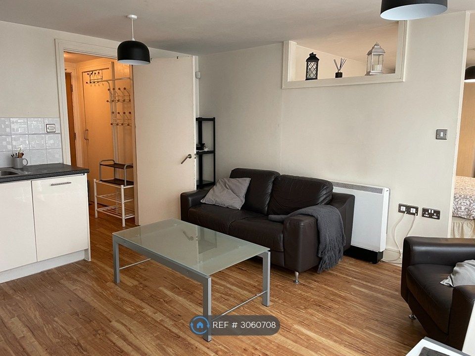 Property photo 3 of 6