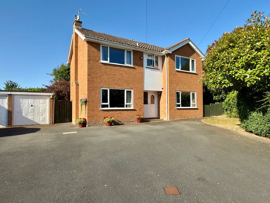 Property photo 3 of 18