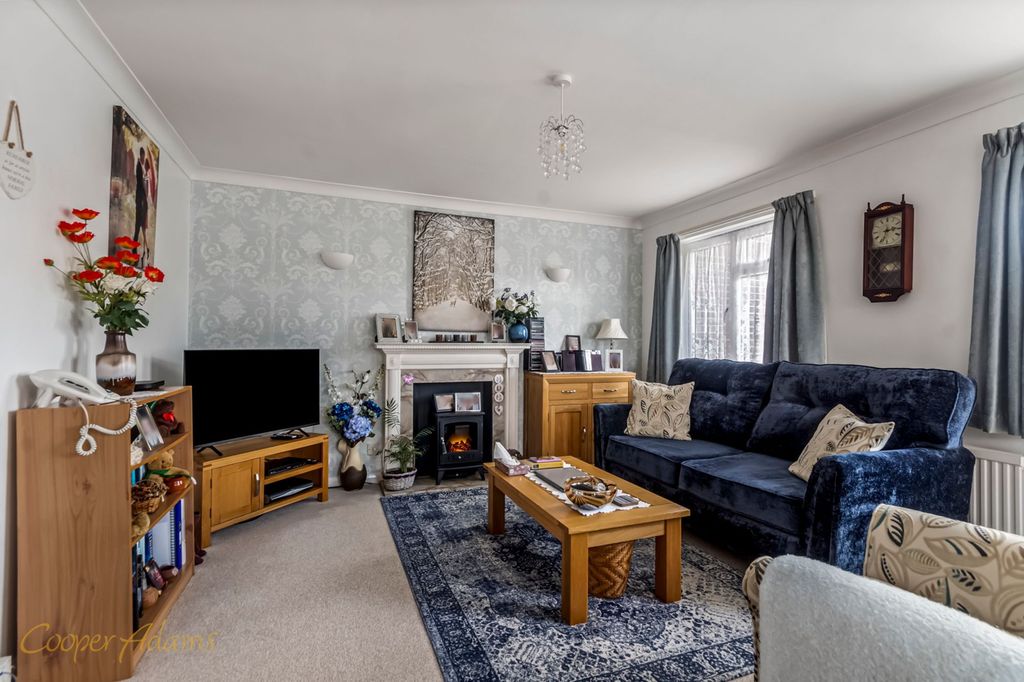 Additional image 7 of 2 bed flat for saleSt. Marys Close, Littlehampton BN17