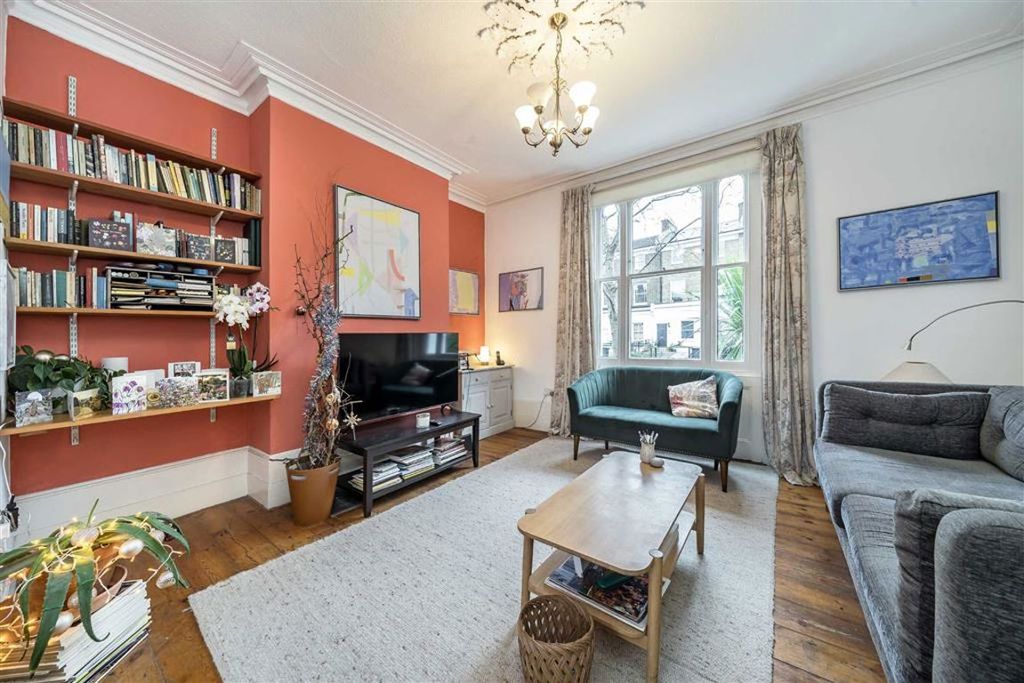 Property photo 2 of 8