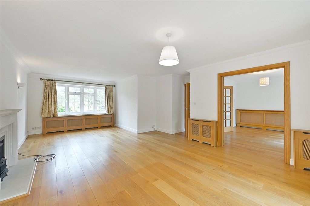 Property photo 2 of 15 Reception Room